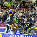 Roczen heerst in 450SX-thriller terwijl Tomac uitvalt en titelstrijd ontploft!