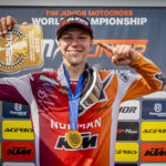 EMX125 Foxhills: Bauer knalt zich naar de Red Plate