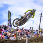 Davies pakt eindzege na spannend duel, Shimoda verovert de rode plaat in de 250-klasse